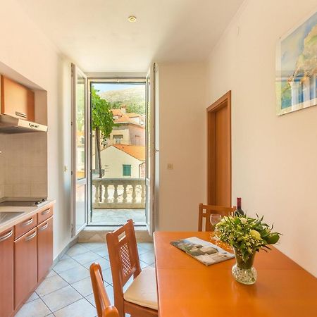 Apartment& Room Lukre / Apartment Lukre With Terrace ドゥブロブニク エクステリア 写真